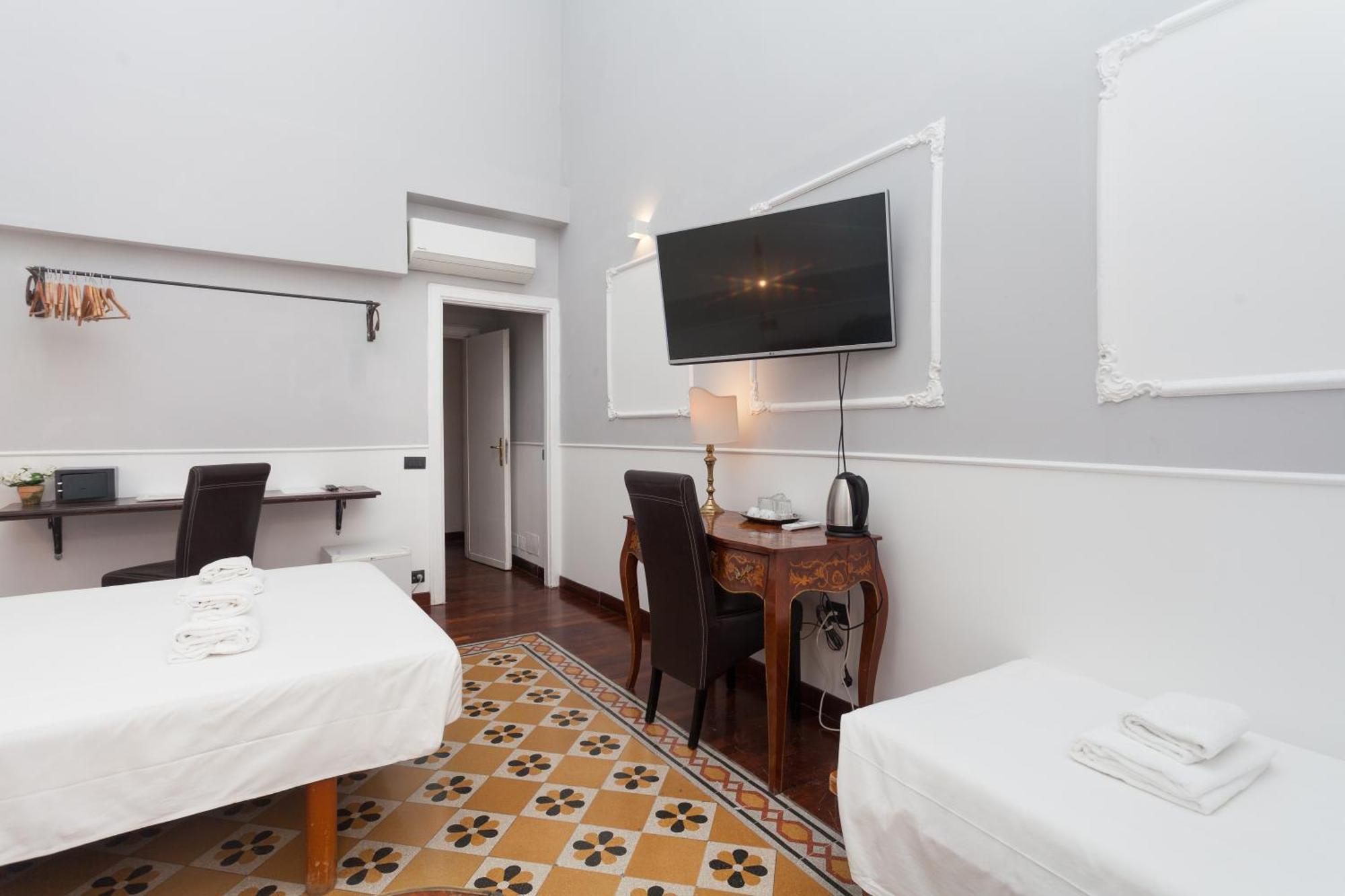Palazzo Del Duca Piazza Navona Guest House Rome Luaran gambar