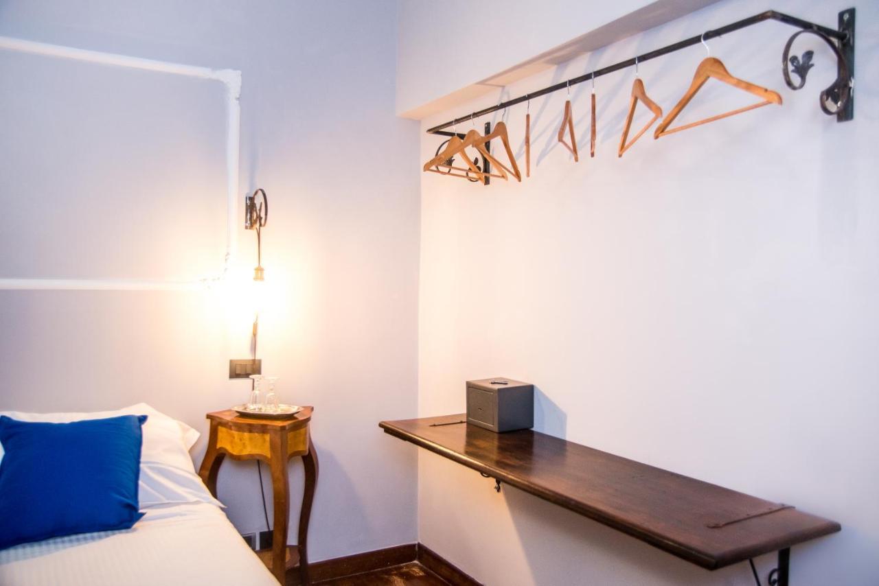 Palazzo Del Duca Piazza Navona Guest House Rome Luaran gambar