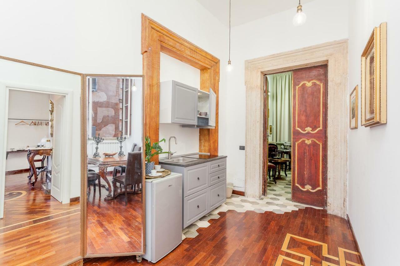 Palazzo Del Duca Piazza Navona Guest House Rome Luaran gambar
