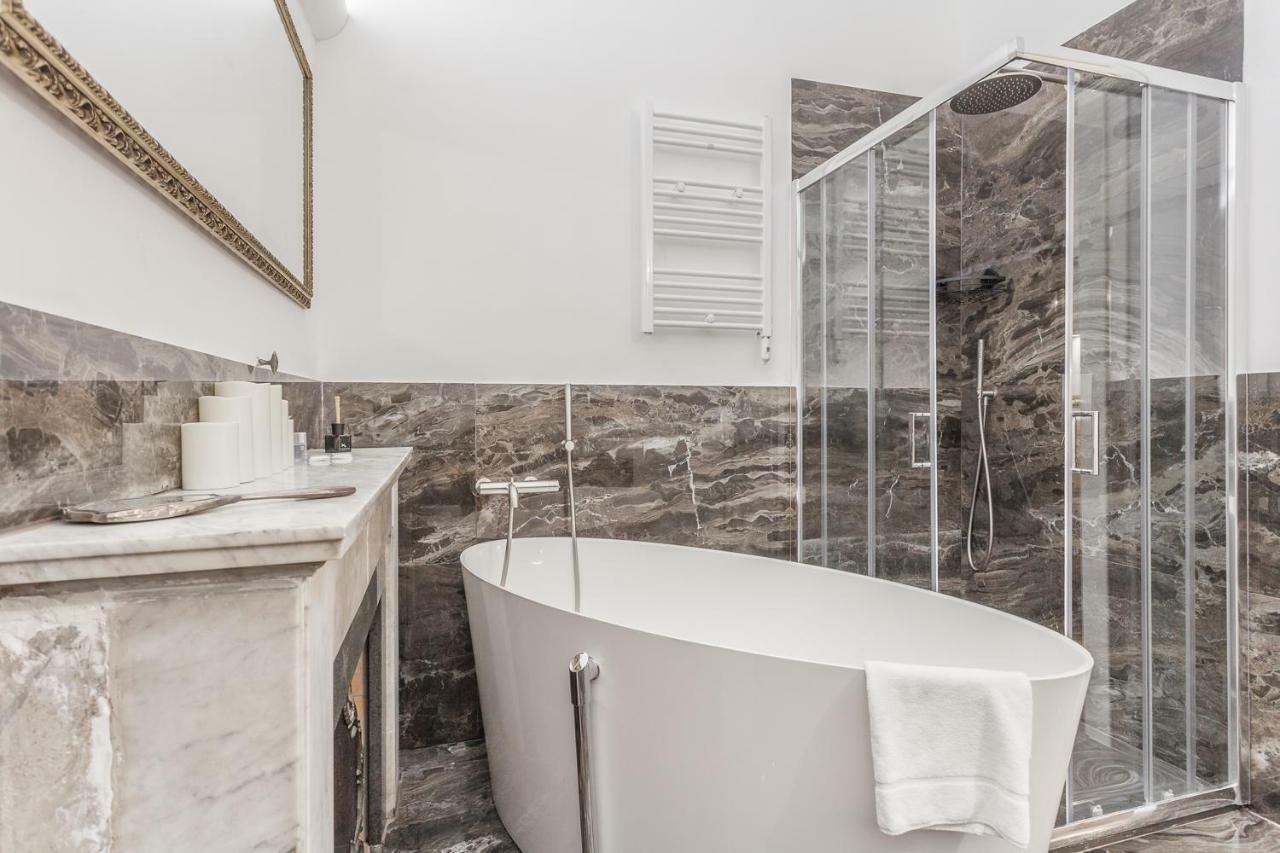 Palazzo Del Duca Piazza Navona Guest House Rome Luaran gambar