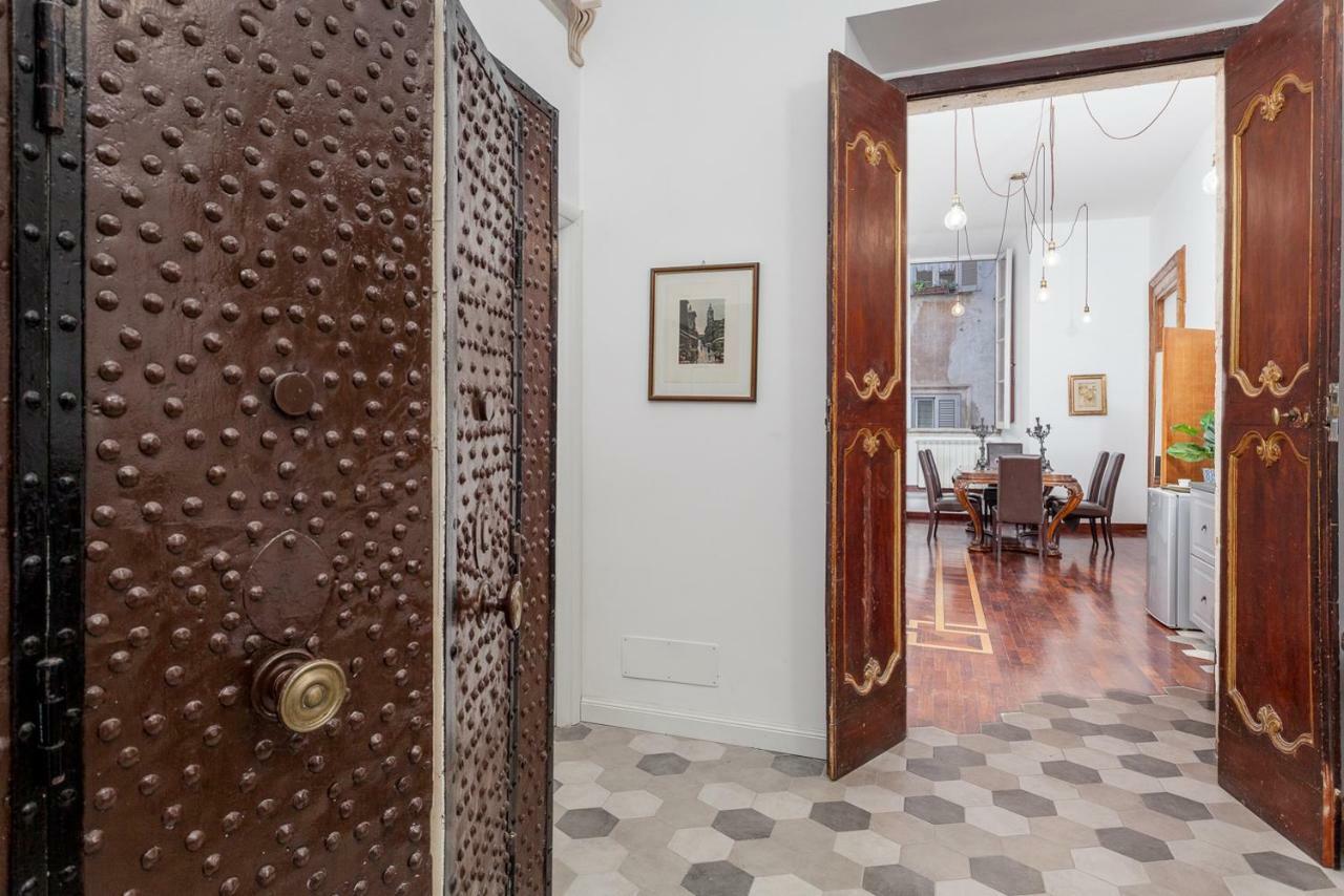 Palazzo Del Duca Piazza Navona Guest House Rome Luaran gambar